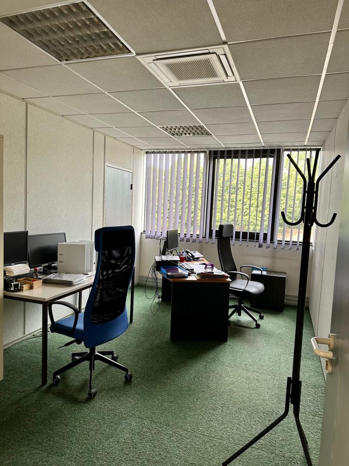 Entrepôt Wissous 1380m² Location entrepôt Wissous Essonne OLLOG2427409 1
